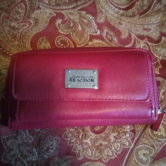 Kenneth Cole wallet - Picture 4 of 11